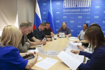 В Комитете по экономической политике обсудили вопросы в области контроля предельных уровней цен в республике