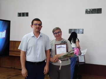 В литературной гостиной Дворца культуры чествовали тех, кто своим трудом и талантом сумел построить успешный бизнес и внести значительный вклад в экономику нашего города