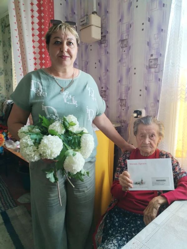 В поселке Таловое две долгожительницы, Однороженко Татьяна Петровна и Ямова Раиса Максимовна, отметили свои Дни рождения, которым исполнилось 93 и 95 лет соответственно