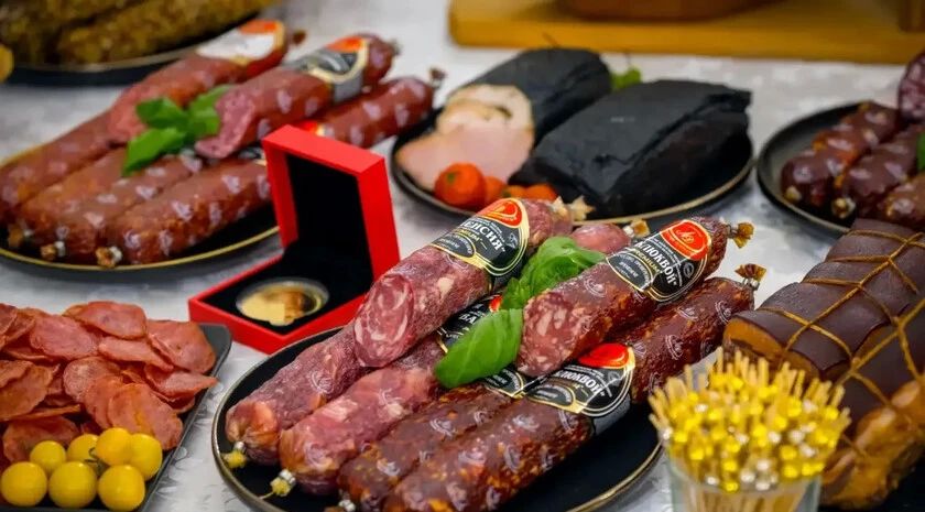 Луганский мясокомбинат рассчитывает найти новых партнеров на ПМЭФ