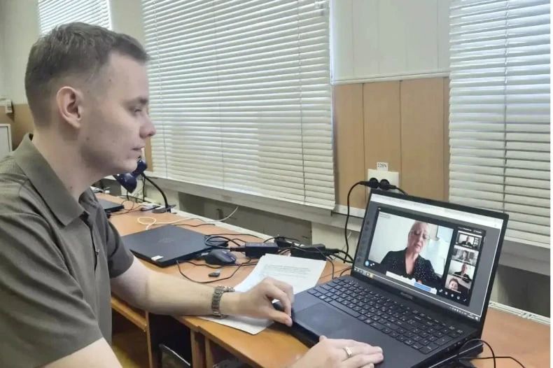 Состоялось заседание Клуба учителей русского языка и литературы «Слово и мысль»