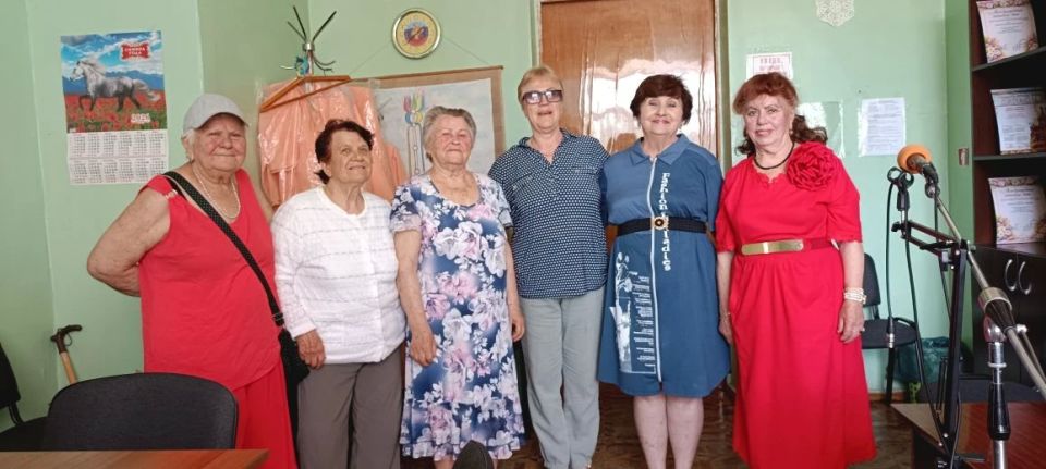 В Молодогвардейске состоялся вечер отдыха «Души не стареют»
