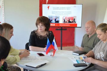 В Новоайдарском округе обсудили пути развития молодежных инициатив и организацию летнего отдыха детей