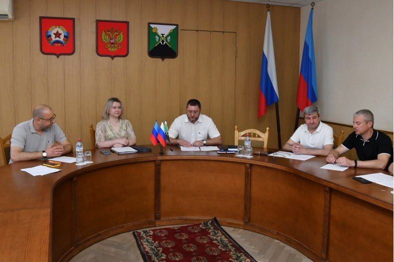 Состоялось 46-е заседание Совета депутатов Свердловского муниципального округа ЛНР\