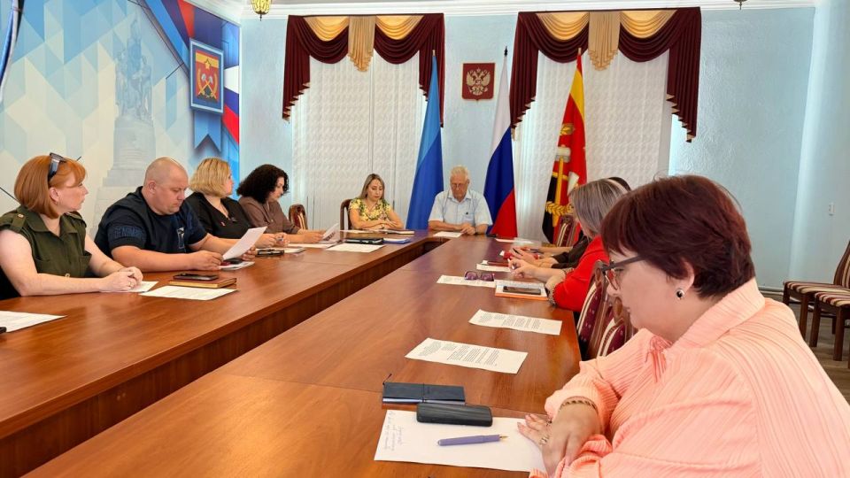 Сергей Козенко: Провел заседание Координационного совета по взаимодействию с региональным отделением Общероссийского общественно-государственного движения детей и молодежи «Движение первых» ЛНР