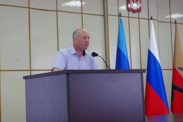 В Славяносербске торжественно отметили День России