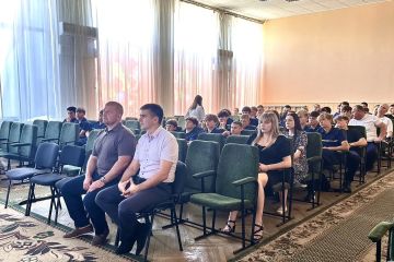 Единая Россия представила луганским спортсменам и тренерам фильм «Первый на Олимпе»