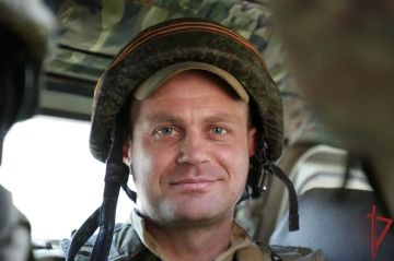 Ровно четыре года назад в боевой командировке в зоне СВО оборвалась жизнь нашего товарища и коллеги, начальника группы информационного реагирования отдела по взаимодействию со средствами массовой информации ДВСМИ Росгвардии...