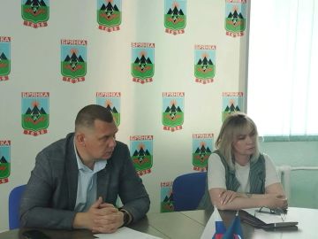 В Брянке обсудили реализацию планов на 2026 год «Движения Первых»: от «Зарницы 2.0» до фестиваля «Семейная команда»