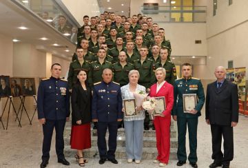В Следственном комитете России открылась патриотическая выставка