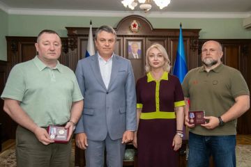 15 медиков Республики отмечены наградами в преддверии Дня медработника