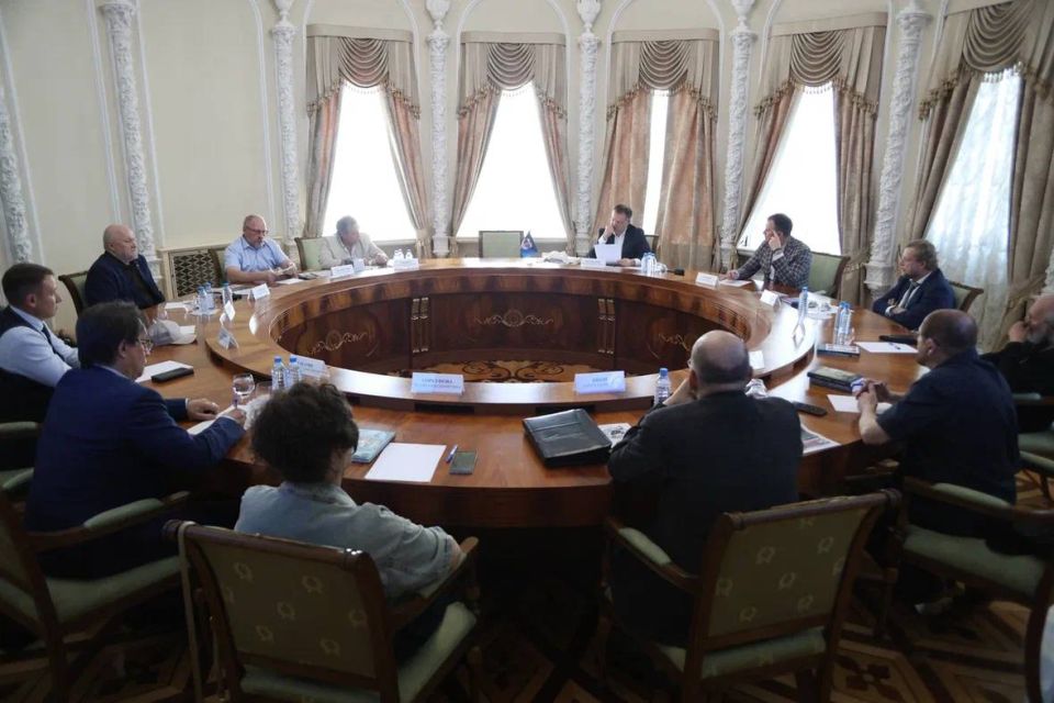 Владимир Мединский: Провел встречу с активом Свердловского обл.отделения СПР