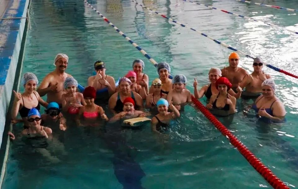 Воспитанники Алчевского отделения центра «Возрождение» проходят курс гидрокинезиотерапии
