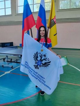 Сотрудники Управления Росреестра по ЛНР приняли участие в соревнованиях по настольному теннису