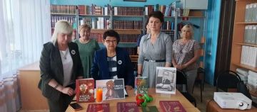 Оренбургские библиотекари организовали патриотические встречи с перевальчанами