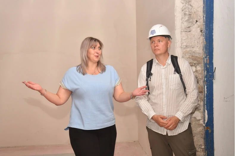 Красноярский край продолжает трудиться над восстановлением Комсомольского поселкового клуба