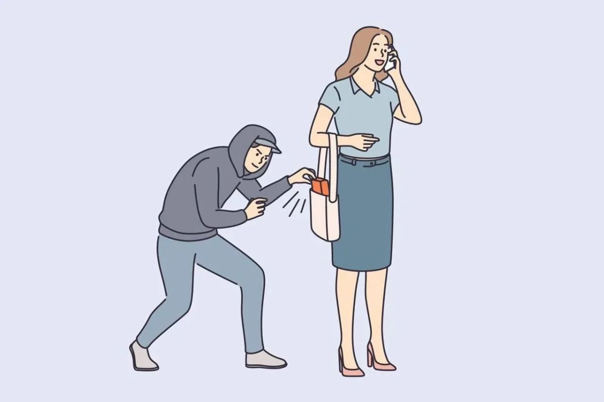 Защита личного имущества в общественных местах