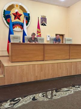 22 июня в здании Администрации состоялось очередное заседание рабочей группы Межведомственной комиссии Луганской Народной Республики по противодействию формированию просроченной задолженности по заработной плате на...