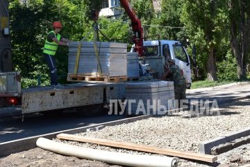 В Кировске в рамках реализации Народной программы партийный десант провел инспекцию второй части бульвара 40 лет Победы