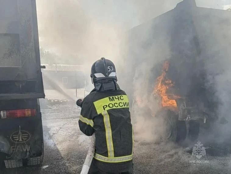 За сутки в ЛНР ликвидировали 11 пожаров