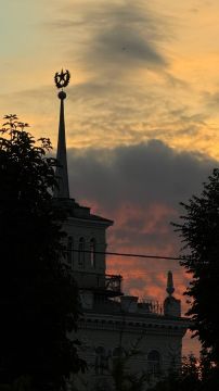 ��������� ������������ 3 ���� � ��� �� 16 �������� ����� ����� �� 37 �������� ���� ����, ��� �������