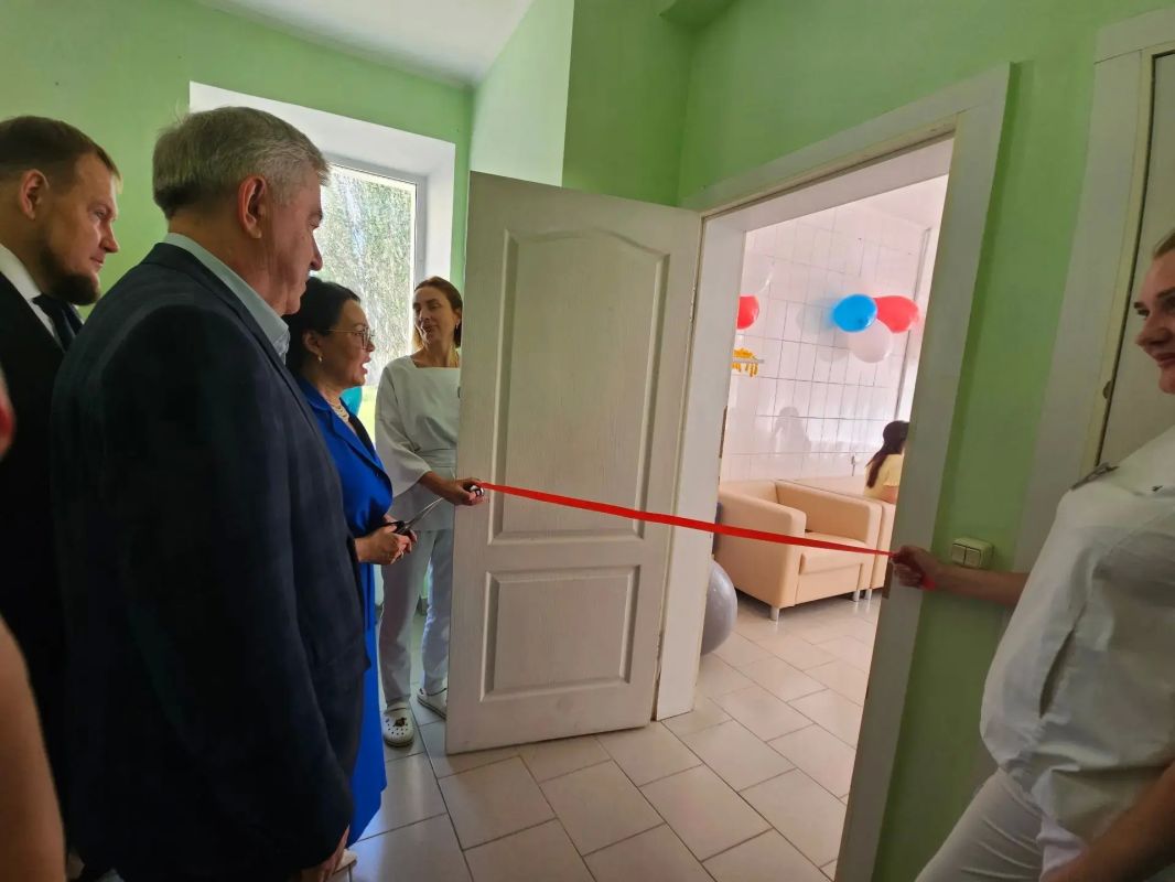 Виктор Водолацкий: Сегодня принял участие в открытии кабинета послеродового сопровождения «Вместе в жизнь» в Луганском перинатальном центре