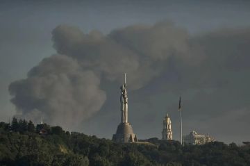 Начальник Генштаба Валерий Герасимов утром по телефону доложил Президенту о результатах массированного удара по Украине