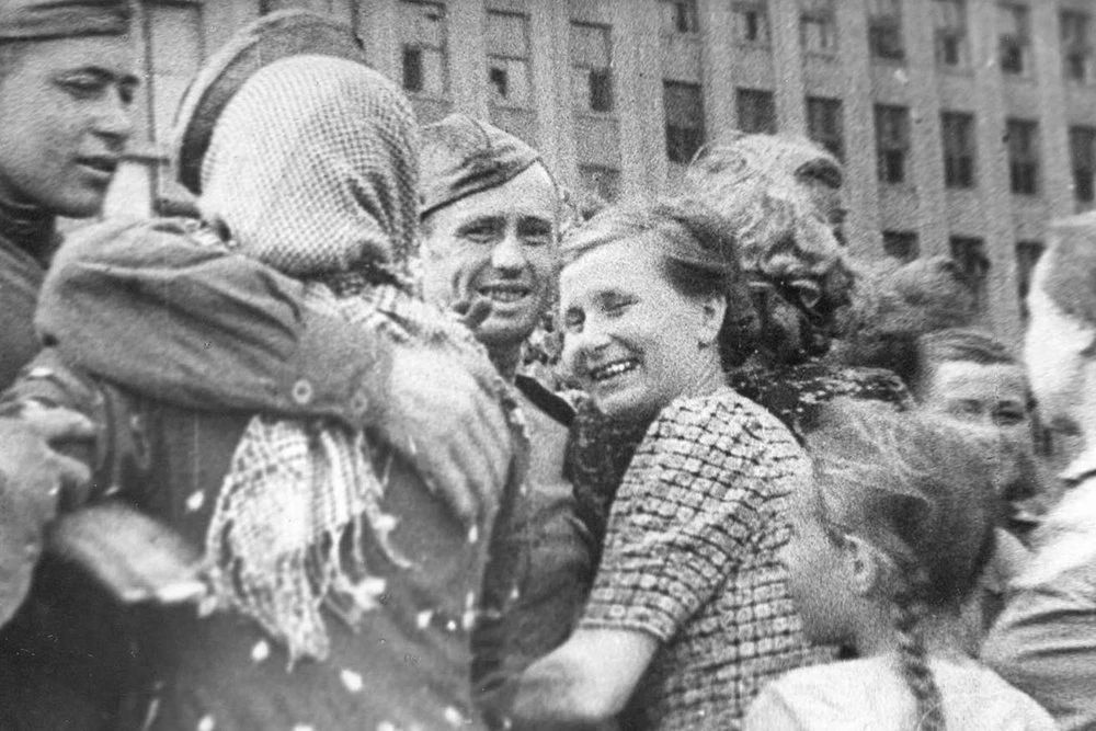 Россию и Беларусь объединяют общая память и принципиальная позиция неприятия нацизма в любых его проявлениях