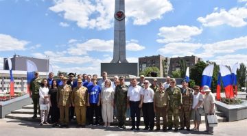 Восстановленный обелиск Победы открыли в Алчевске