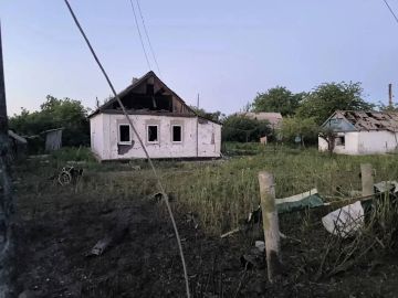 Леонид Пасечник: Вчера вечером украинские неонацисты нанесли ракетный удар по частному сектору в Свердловске