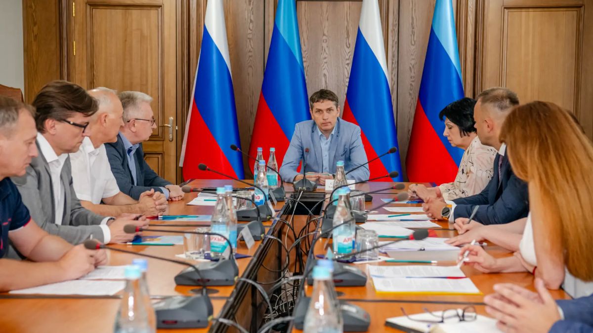 Алексей Самойлов встретился с начальником Управления специальных проектов ФНС России Сергеем Дубачевым