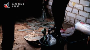В посёлке Артёма при обстреле взрывной волной выбило окна в жилом доме