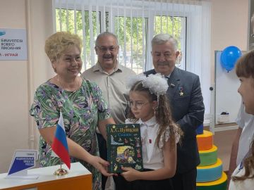 Торжественная церемония открытия новой модельной библиотеки состоялась в Антраците