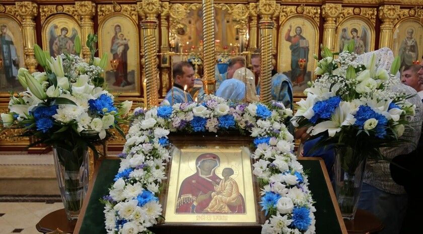 День памяти иконы Божией Матери празднуют в Горловке