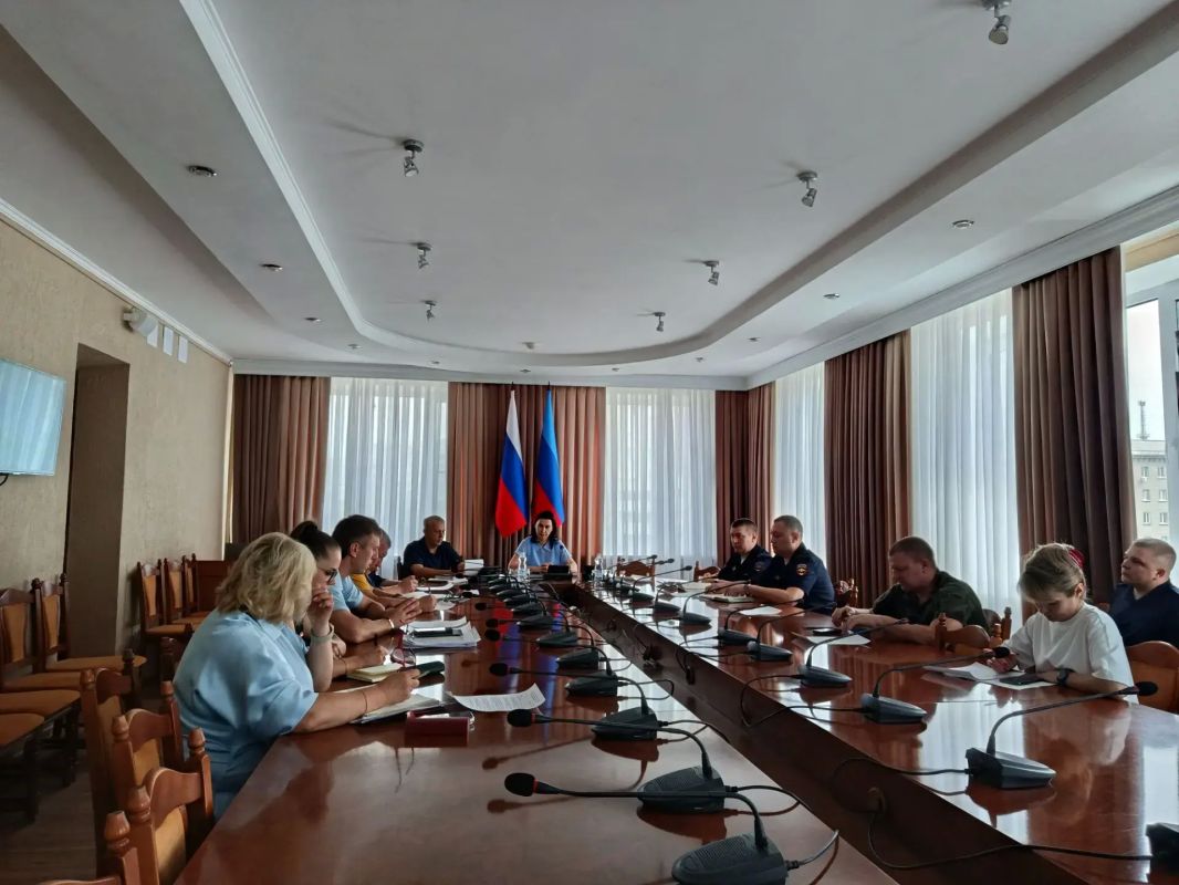 Состоялось очередное заседание комиссии по безопасности дорожного движения
