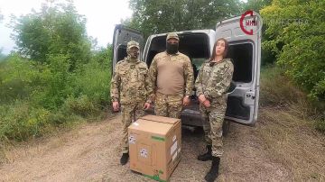 Волонтёры телеграм-канала «ЗОВ ЛНР» из Алчевска передали гуманитарную помощь российским военнослужащим