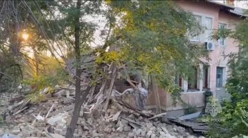 В Краснодоне в связи с обрушением подъезда возбуждено уголовное дело
