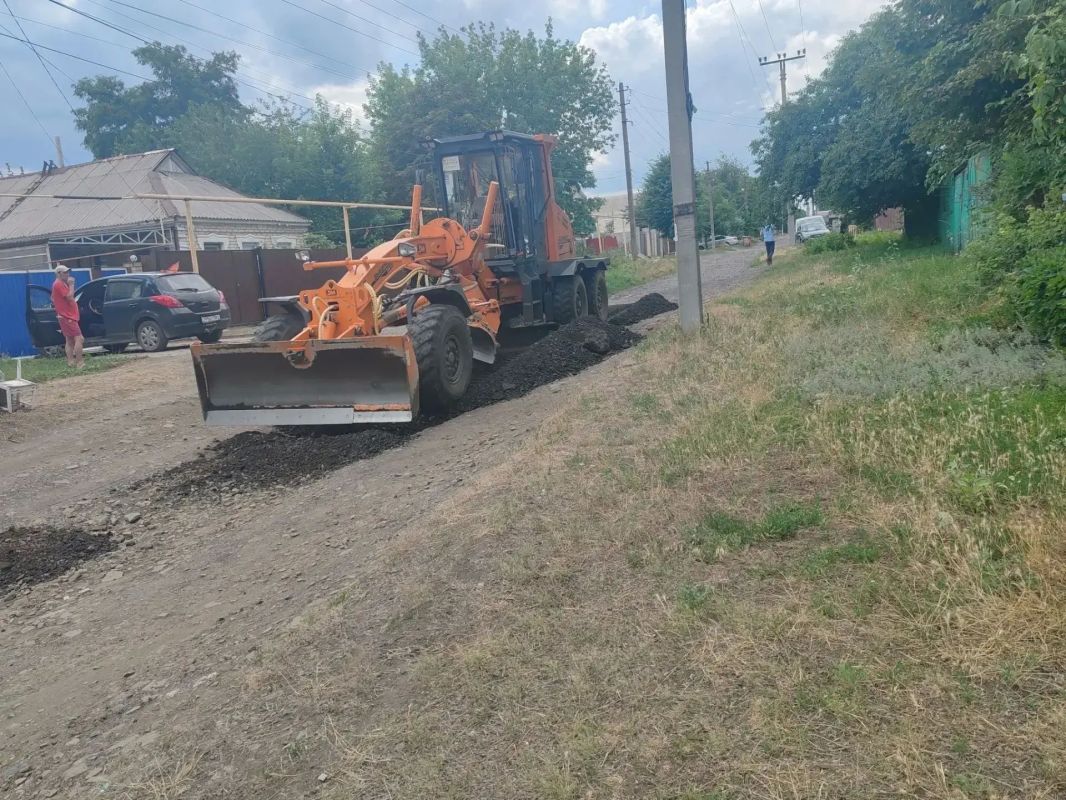 Андрей Рубанцов: В Ровеньках продолжается работа по приведению в порядок дорожного покрытия