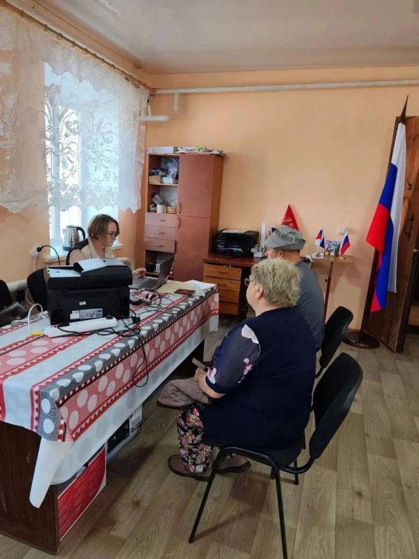 Мобильный офис МФЦ продолжает работу в населенных пунктах Старобельского муниципального округа