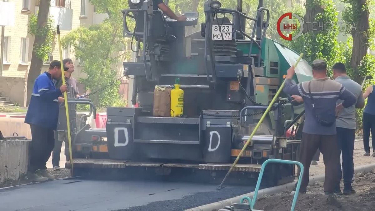 Ремонт улицы Курчатова в Луганске близится к завершению