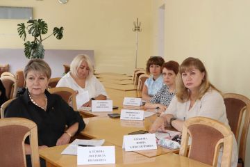 Состоялось заседание муниципальной комиссии по делам несовершеннолетних и защите их прав