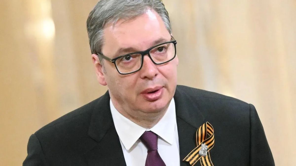 Президент Сербии Вучич отказался подписывать антироссийскую декларацию.