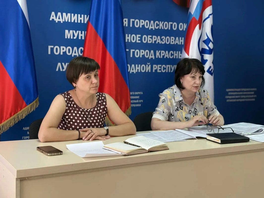 21 июля в Администрации городского округа город Красный Луч состоялось заседание комиссии по увековечиванию памяти о выдающихся личностях, защитниках Отечества и исторических событиях на территории муниципального...