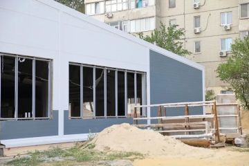 В Луганске строят бассейн в квартале Ольховский