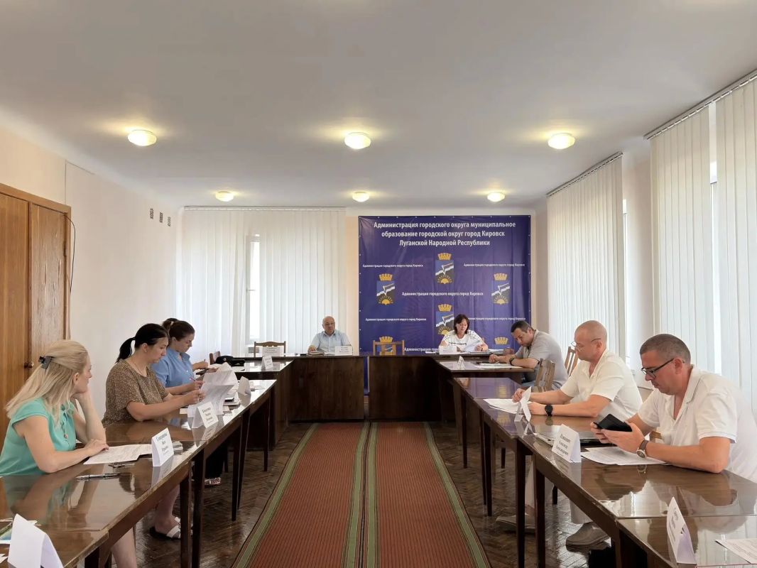 В Кировске состоялось заседание межведомственной комиссии по профилактике правонарушений, где обсудили ключевые вопросы безопасности и порядка в городском округе город Кировск
