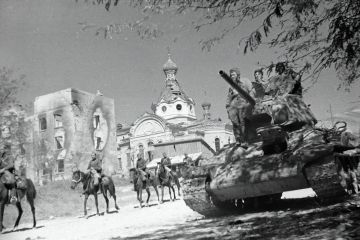 25 ���� 1942 ����. ������ ����� �� ������: 442 ��� ��������