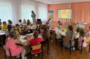 Сотрудники Свердловского краеведческого музея провели познавательное мероприятие для воспитанников я/с «Калинка»