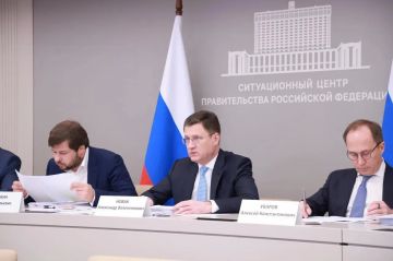 Александр Новак провёл совещание по ситуации на топливном рынке