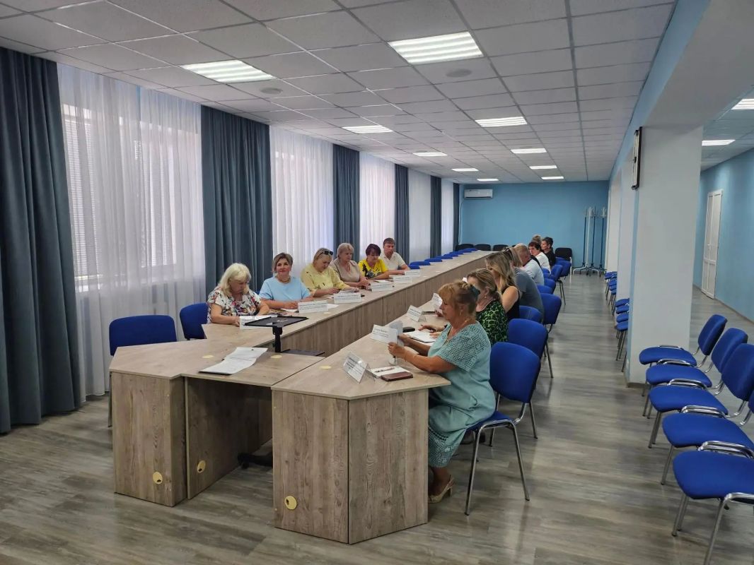 На заседаниях постоянных комиссий Совета городского округа города Брянки депутаты рассмотрели и одобрили изменения в муниципальные программы