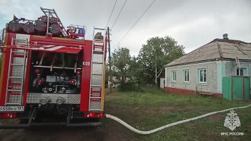 В Штеровке спасатели МЧС не дали огню уничтожить жилой дом